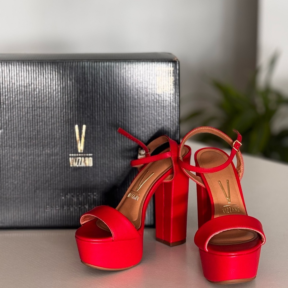 Vibrant Red Platform Sandals with Chunky Heel